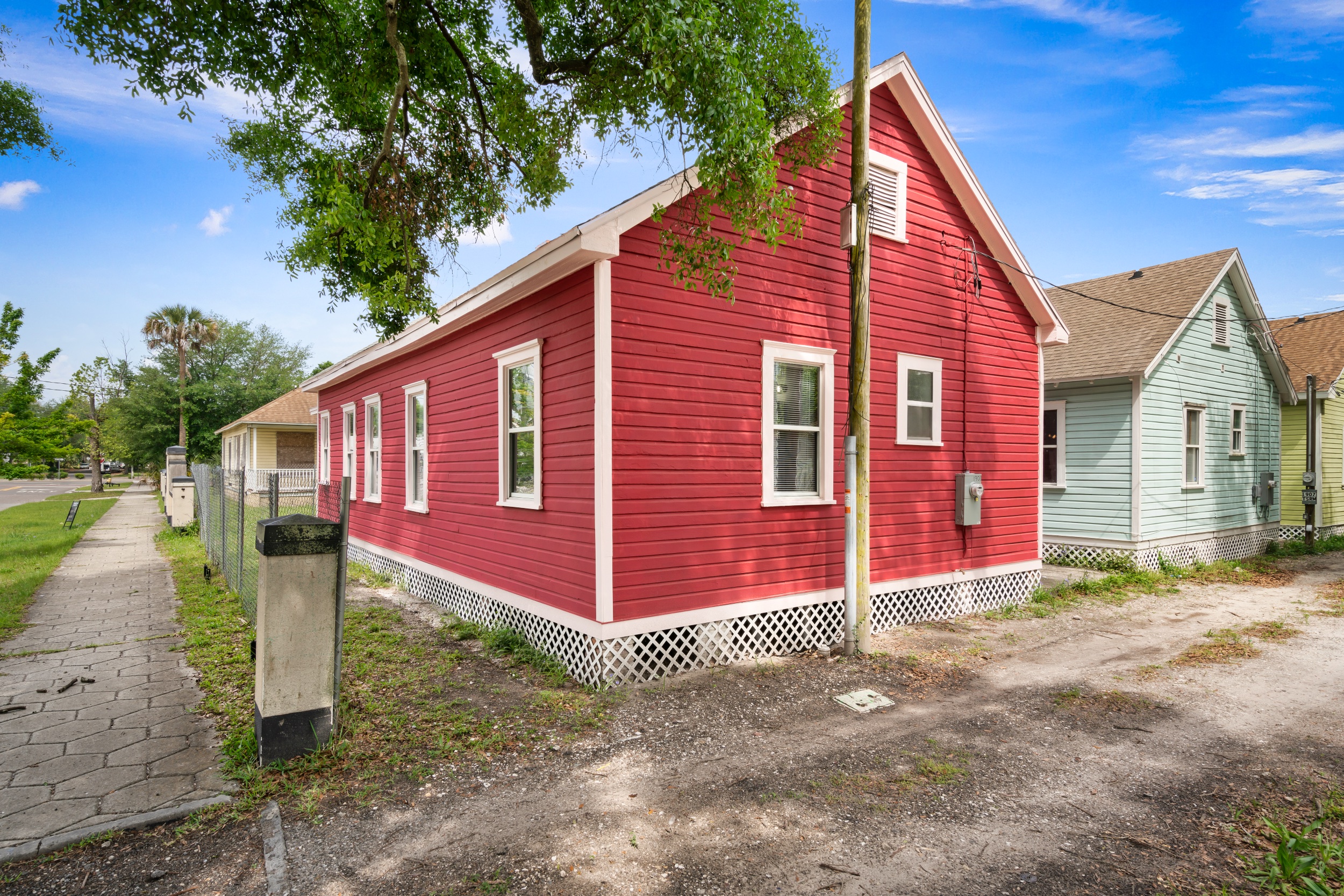 Property thumbnail image